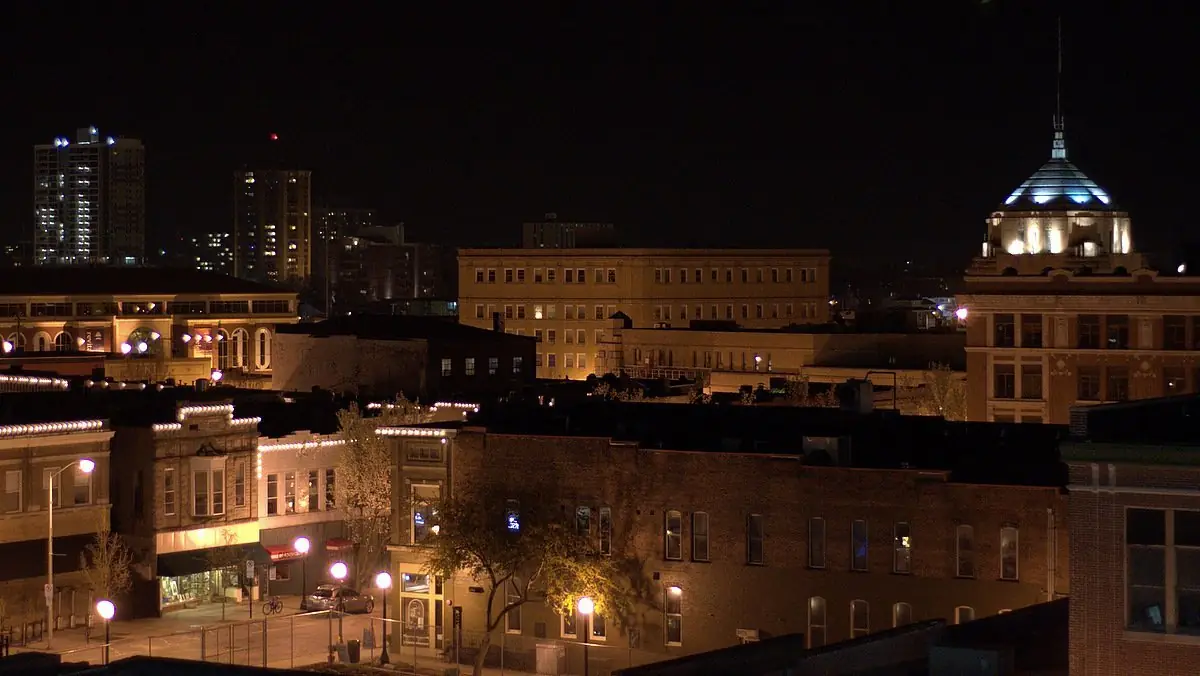 Best Illinois College Towns to Live In