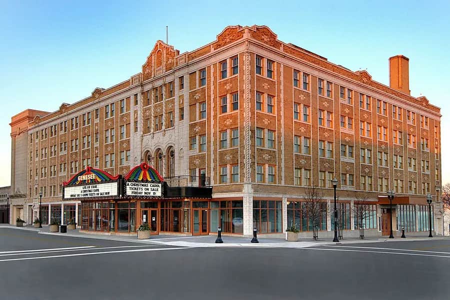 Waukegan, Illinois city guide image