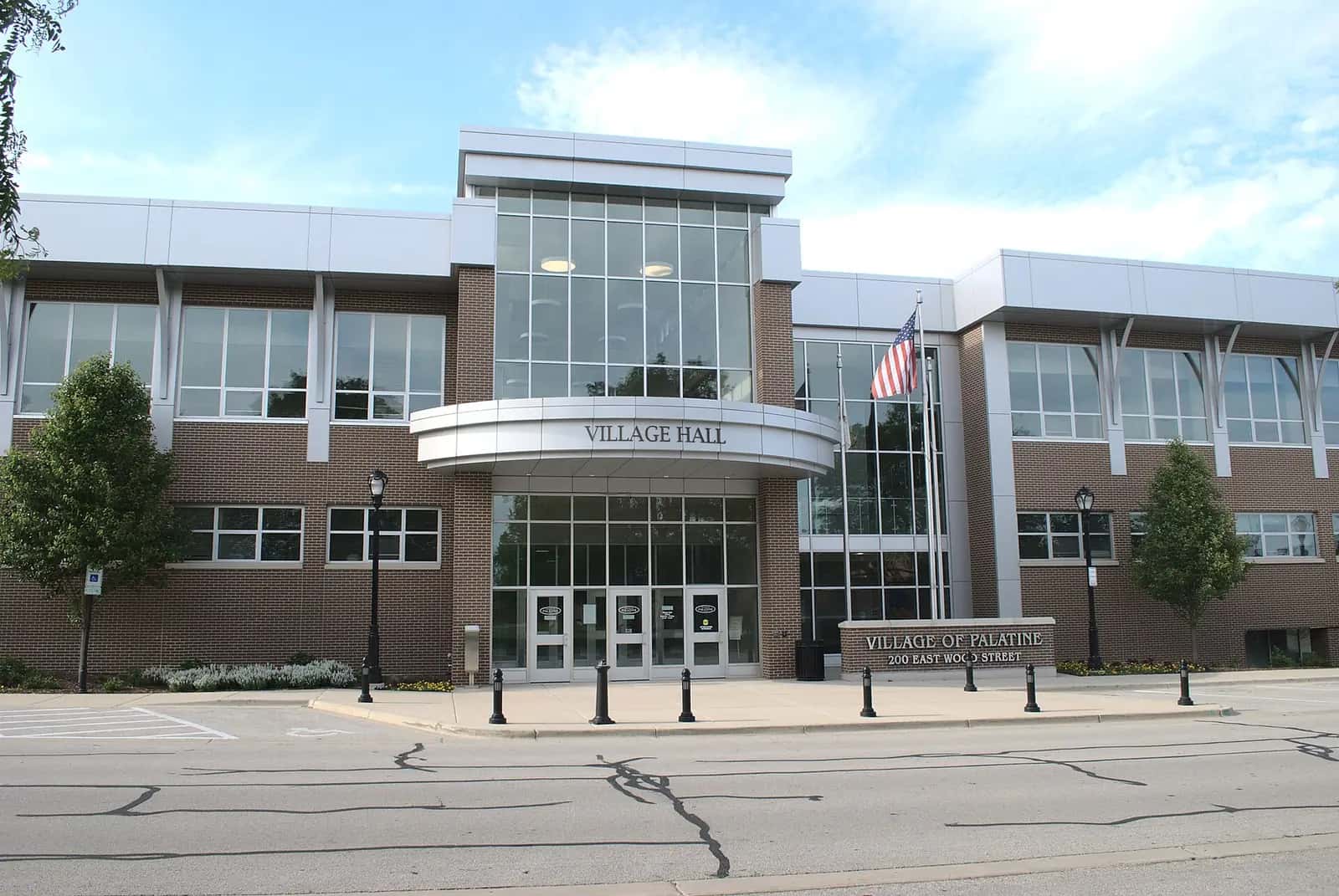 Palatine, Illinois city guide image